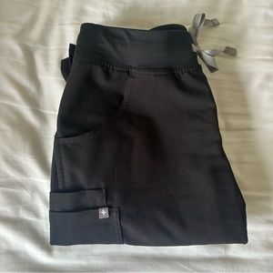 Black Figs Kade Pant